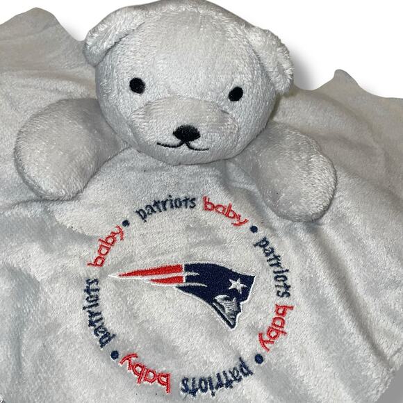 Baby Fanatic Lovey New England Patriots Football Plush Security Blanket Satin - Picture 11 of 12